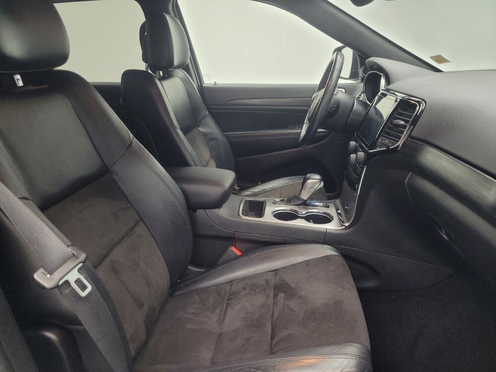 2020 Jeep Grand Cherokee in Ft Wayne, IN 46805 - 18089910 21