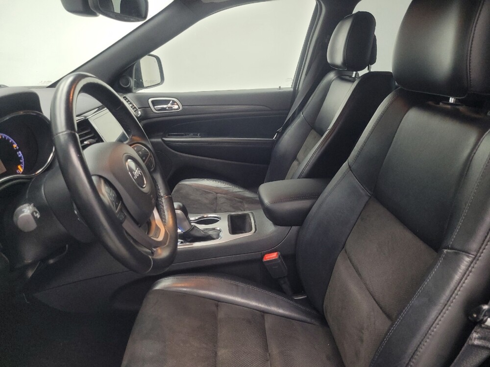 2020 Jeep Grand Cherokee in Ft Wayne, IN 46805 - 18089910 17