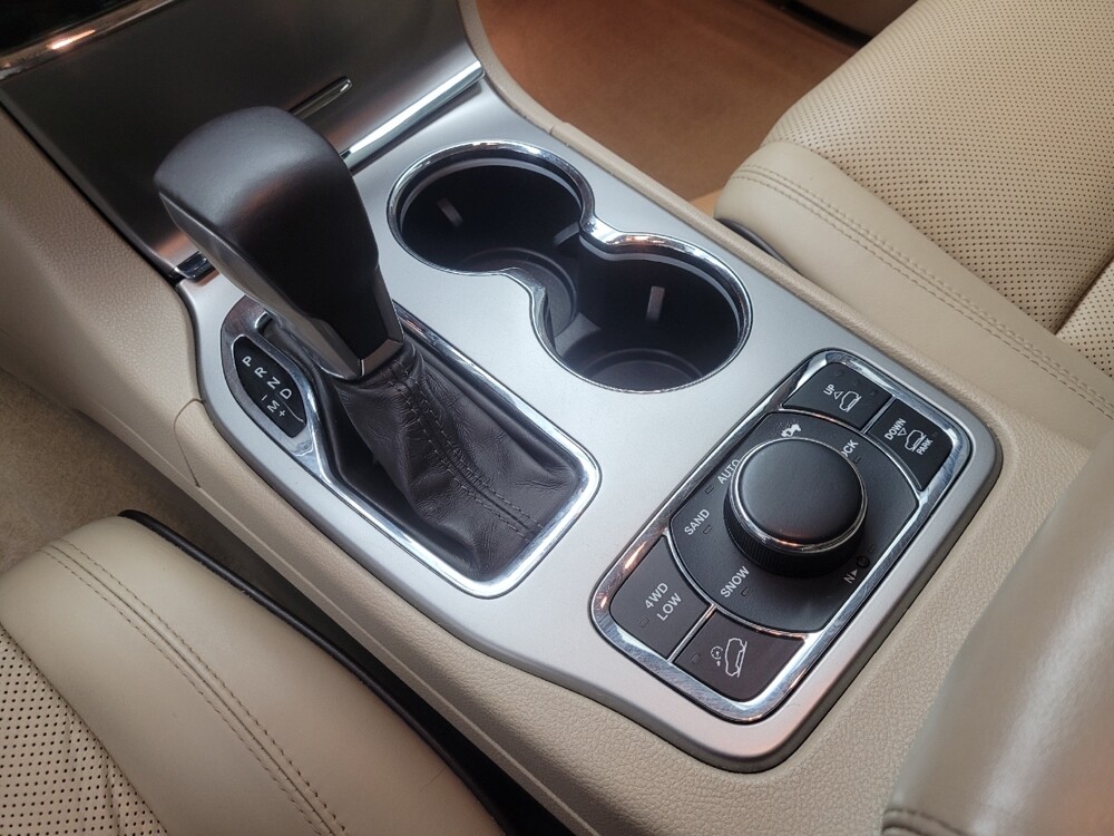 2019 Jeep Grand Cherokee in Ft Wayne, IN 46805 - 18089911 26