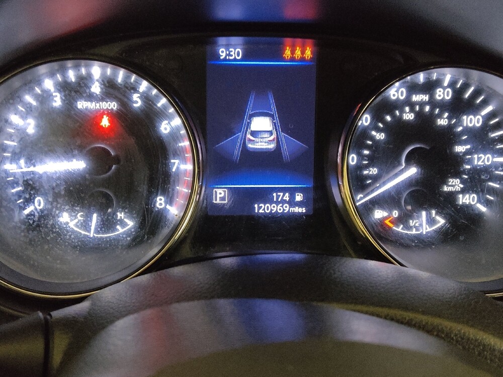 2021 Nissan Rogue Sport in Charleston, SC 29414 - 18089915 23