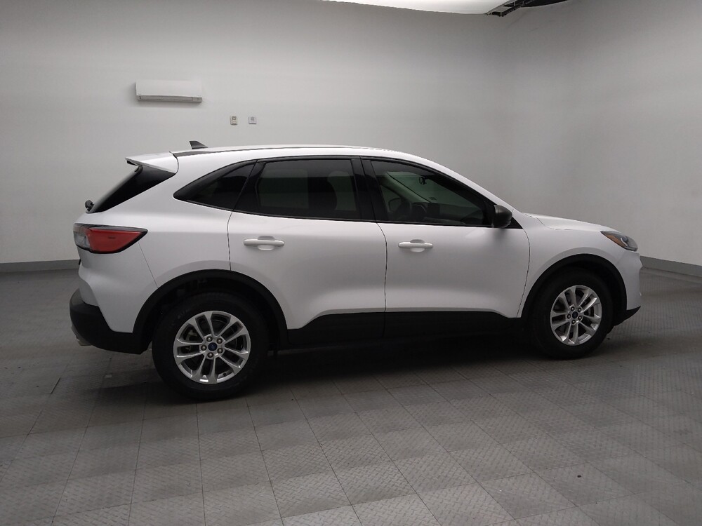 2022 Ford Escape in Lubbock, TX 79424 - 18089916 10
