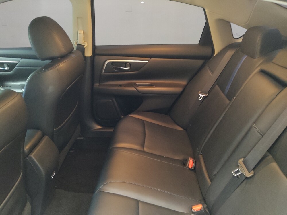 2018 Nissan Altima in Lombard, IL 60148 - 18089918 18