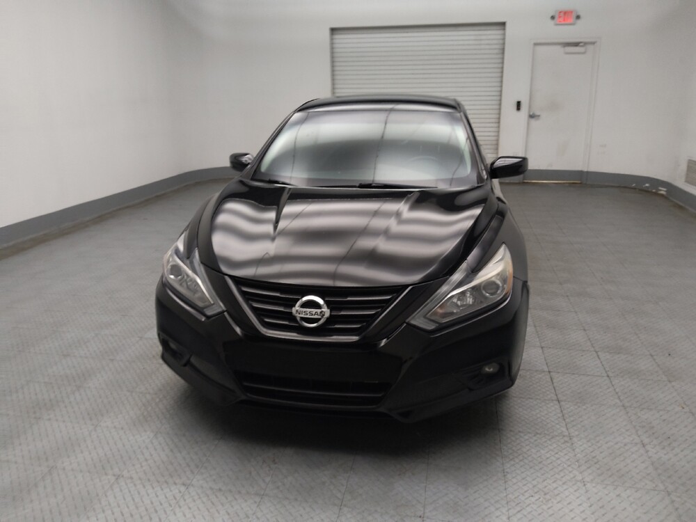 2018 Nissan Altima in Lombard, IL 60148 - 18089918 15