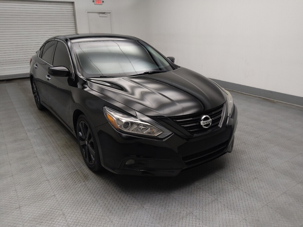 2018 Nissan Altima in Lombard, IL 60148 - 18089918 13
