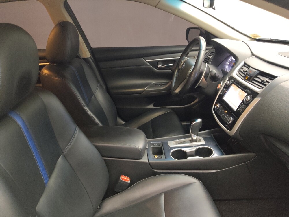 2018 Nissan Altima in Lombard, IL 60148 - 18089918 21