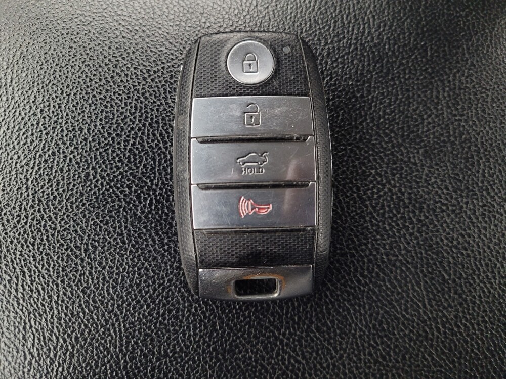 2020 Kia Optima in Athens, GA 30606 - 18089919 32