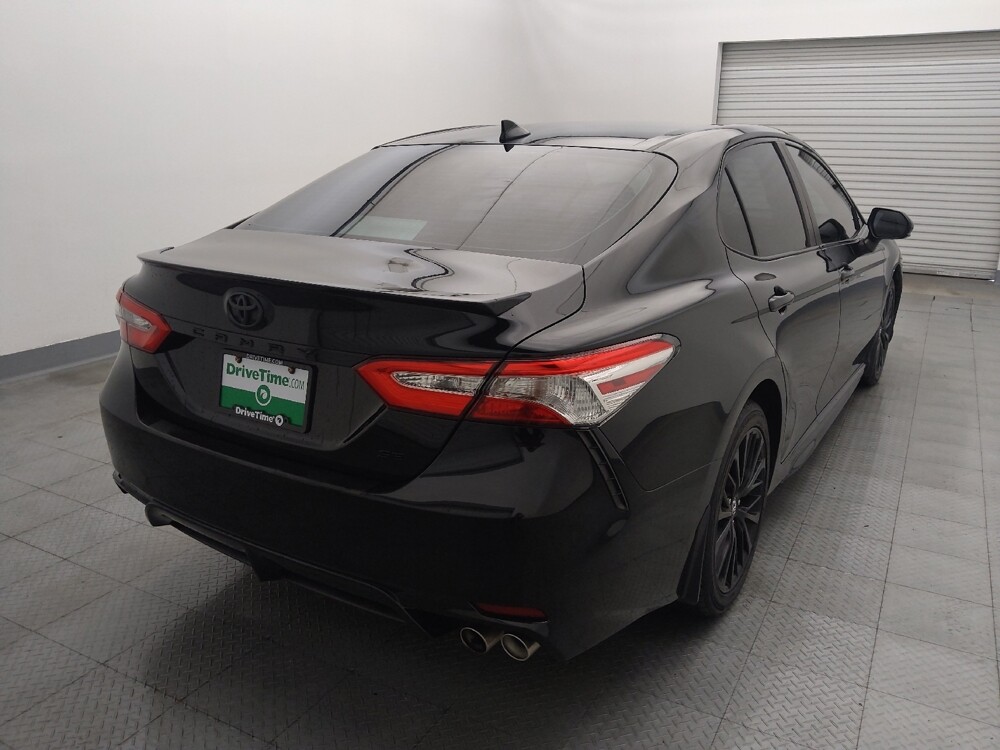 2020 Toyota Camry in Live Oak, TX 78233 - 18089922 7