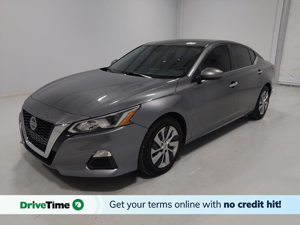 2019 Nissan Altima in Columbus, OH 43228 - 18089924