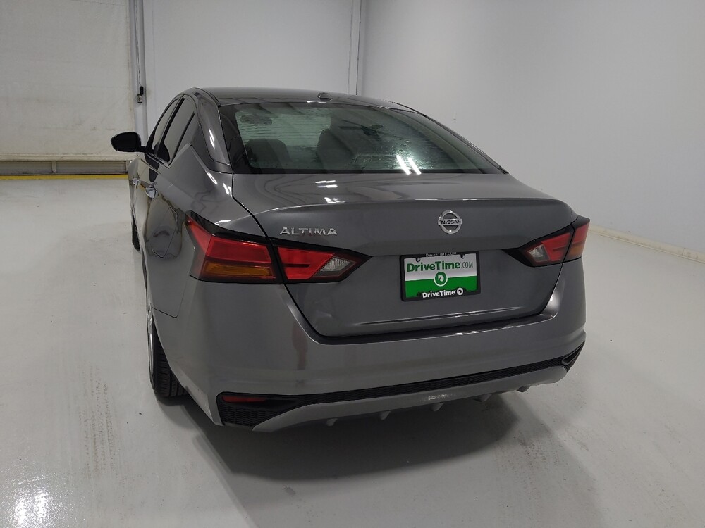 2019 Nissan Altima in Columbus, OH 43228 - 18089924 6