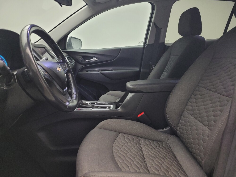 2020 Chevrolet Equinox in Taylor, MI 48180 - 18089926 17