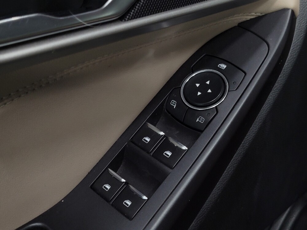 2020 Ford Explorer in Plymouth Meeting, PA 19462 - 18089929 27