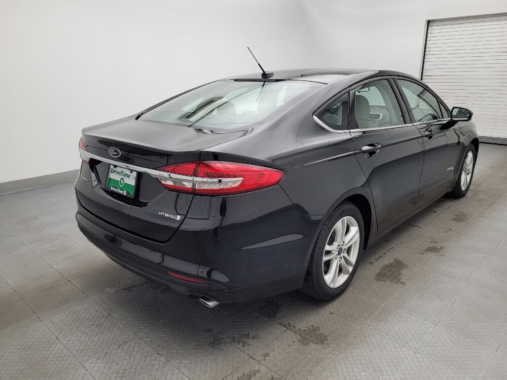 2018 Ford Fusion in Greenville, SC 29607 - 18089933 9