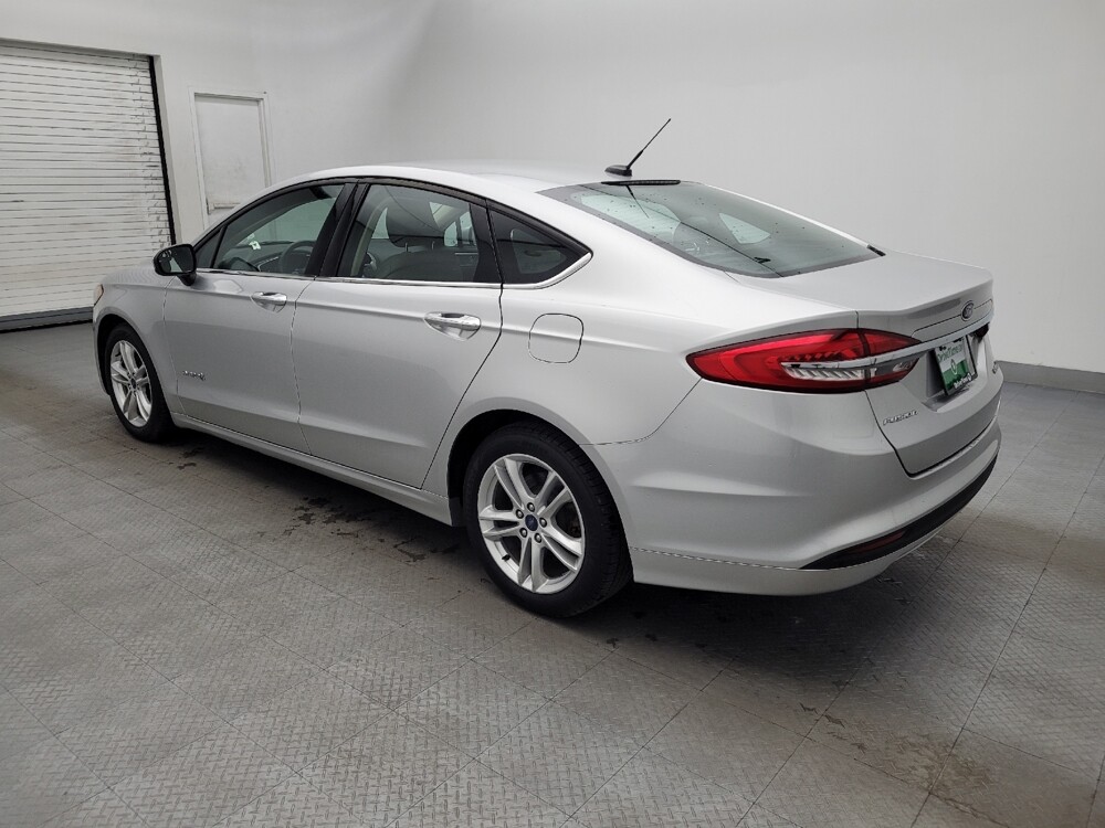 2018 Ford Fusion in Greenville, SC 29607 - 18089934 3