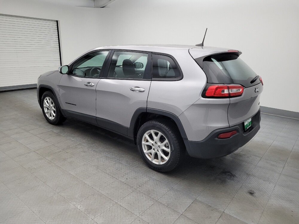 2017 Jeep Cherokee in Miamisburg, OH 45342 - 18089936 3