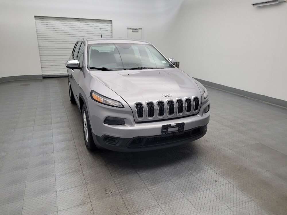 2017 Jeep Cherokee in Miamisburg, OH 45342 - 18089936 14