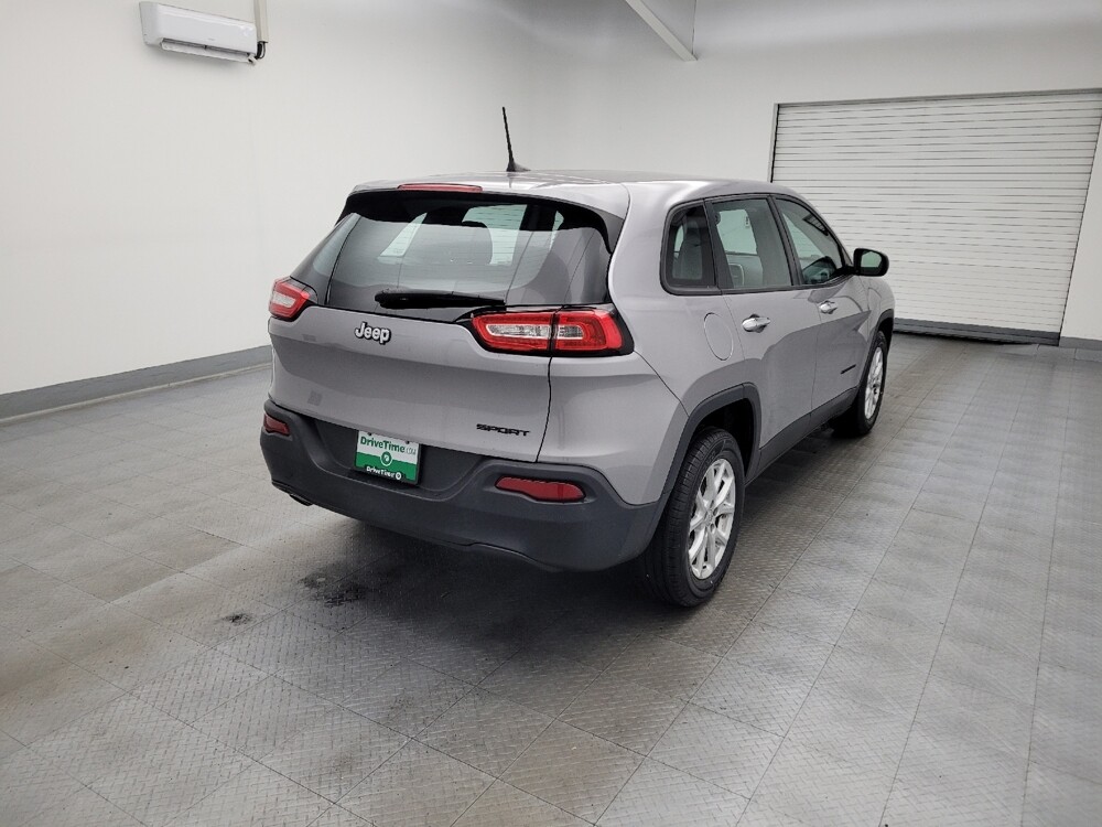 2017 Jeep Cherokee in Miamisburg, OH 45342 - 18089936 9