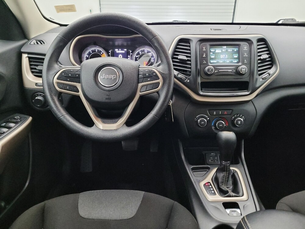 2017 Jeep Cherokee in Miamisburg, OH 45342 - 18089936 22