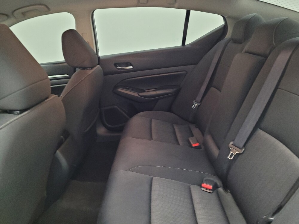 2022 Nissan Altima in Miamisburg, OH 45342 - 18089937 18