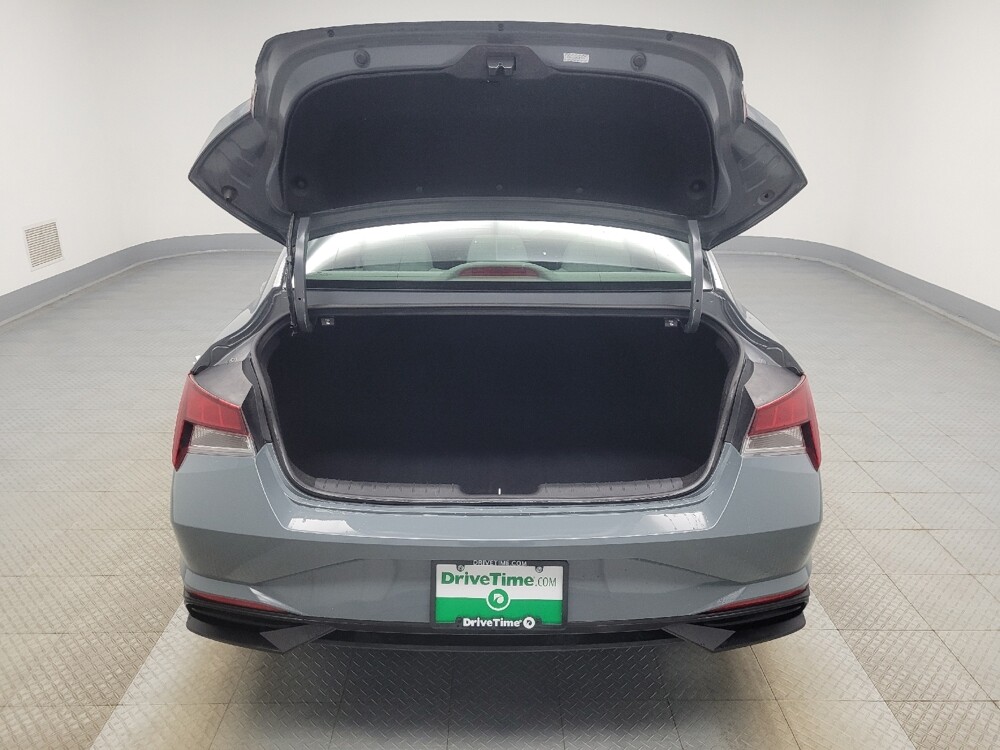 2022 Hyundai Elantra in Ft Wayne, IN 46805 - 18089941 29