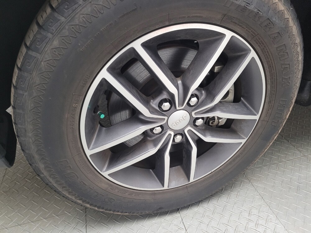 2021 Jeep Grand Cherokee in Taylor, MI 48180 - 18089944 31