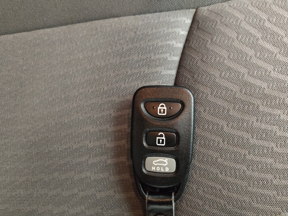 2015 Hyundai Elantra in Lombard, IL 60148 - 18089945 32