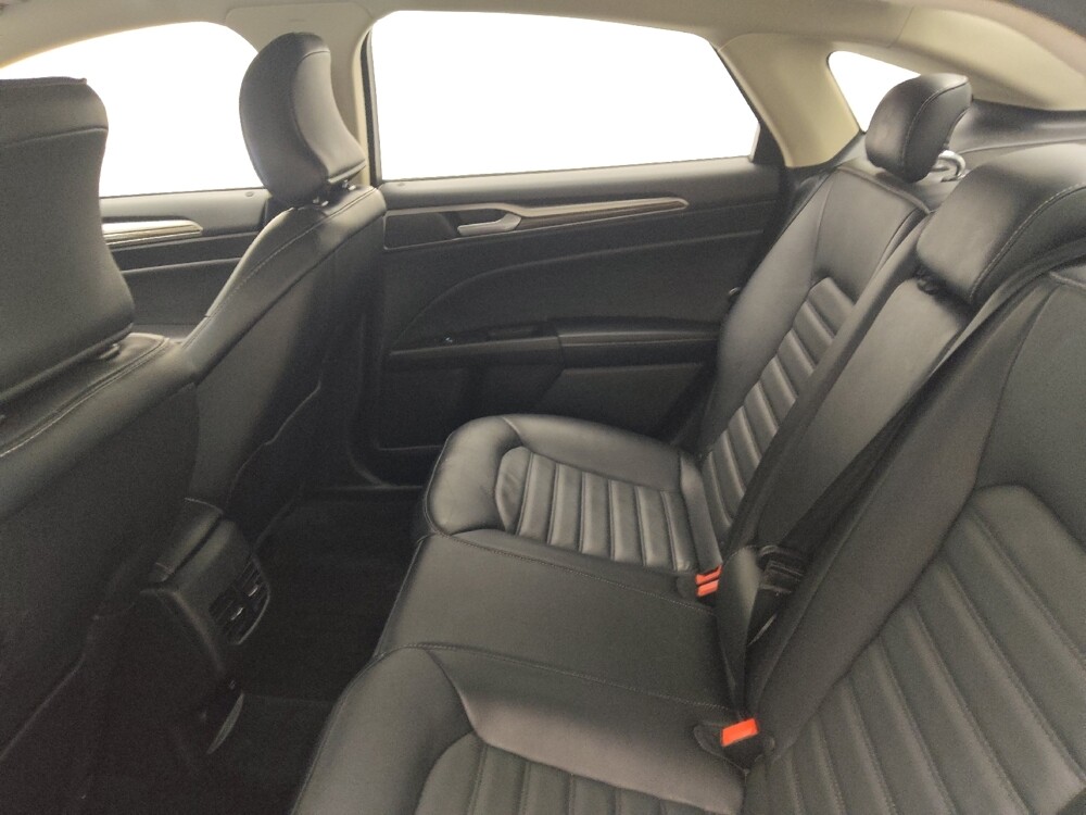 2018 Ford Fusion in Lombard, IL 60148 - 18089946 18