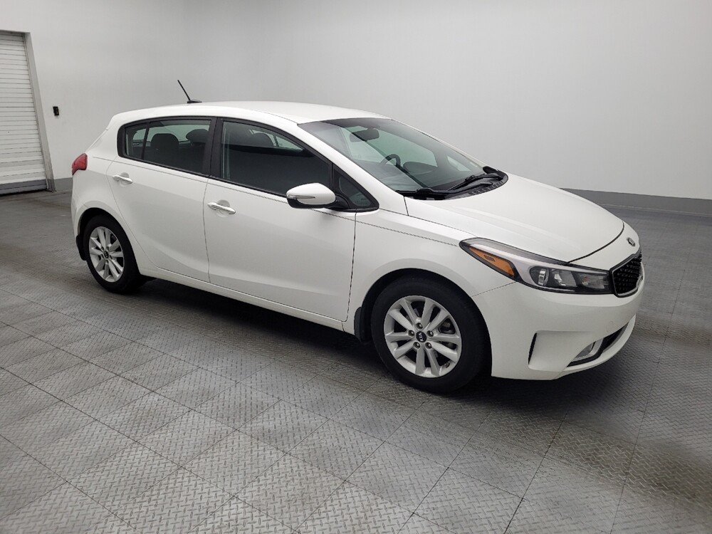 2017 Kia Forte in Charleston, SC 29414 - 18089948 11