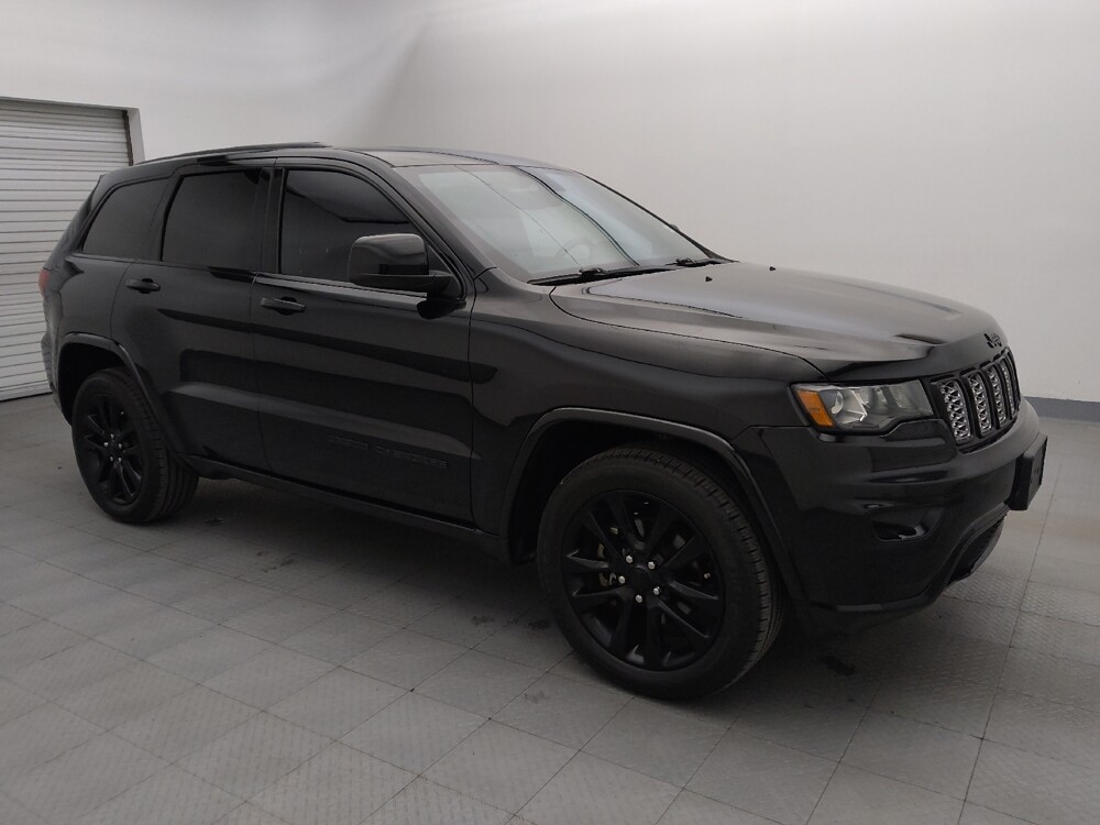 2018 Jeep Grand Cherokee in Houston, TX 77060 - 18089949 11