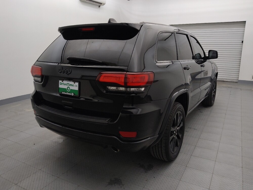 2018 Jeep Grand Cherokee in Houston, TX 77060 - 18089949 7