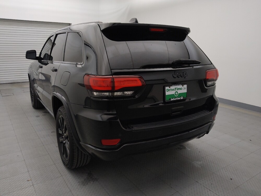 2018 Jeep Grand Cherokee in Houston, TX 77060 - 18089949 6