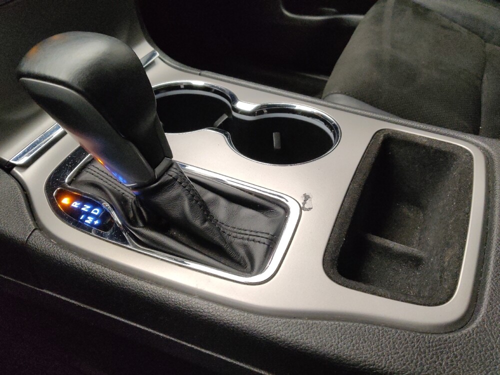 2018 Jeep Grand Cherokee in Houston, TX 77060 - 18089949 26