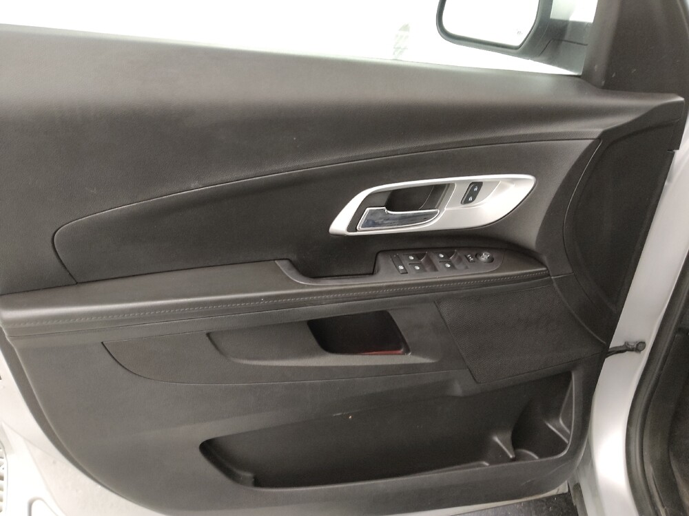 2016 Chevrolet Equinox in St. Louis, MO 63125 - 18089951 27