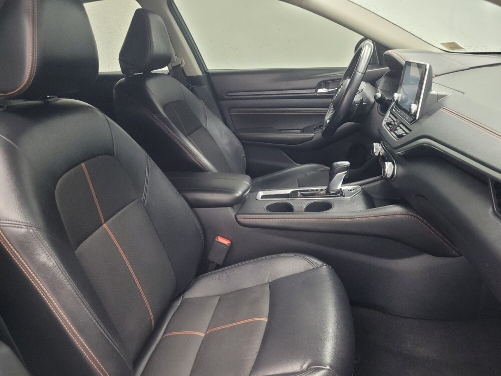 2019 Nissan Altima in Mishawaka, IN 46545 - 18089954 21