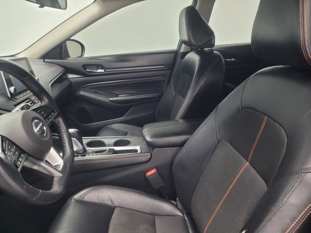 2019 Nissan Altima in Mishawaka, IN 46545 - 18089954 17