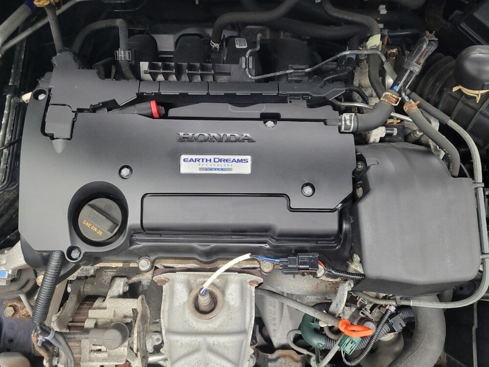 2016 Honda Accord in Mishawaka, IN 46545 - 18089956 30