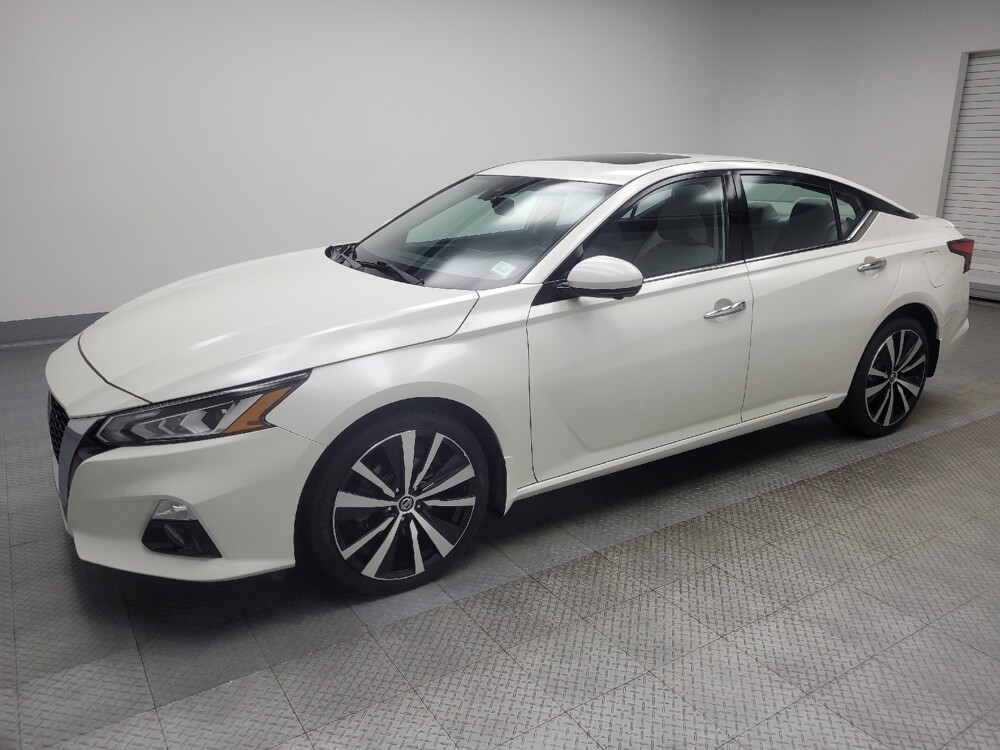 2019 Nissan Altima in Ft Wayne, IN 46805 - 18089957 2