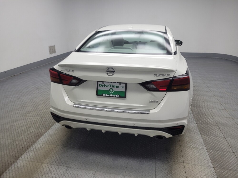 2019 Nissan Altima in Ft Wayne, IN 46805 - 18089957 7