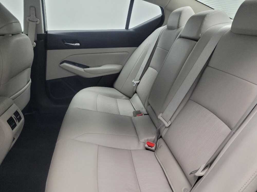 2019 Nissan Altima in Ft Wayne, IN 46805 - 18089957 18