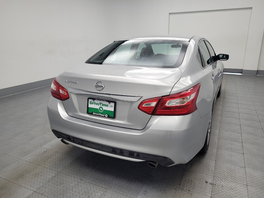 2016 Nissan Altima in Madison, TN 37115 - 18089962 7