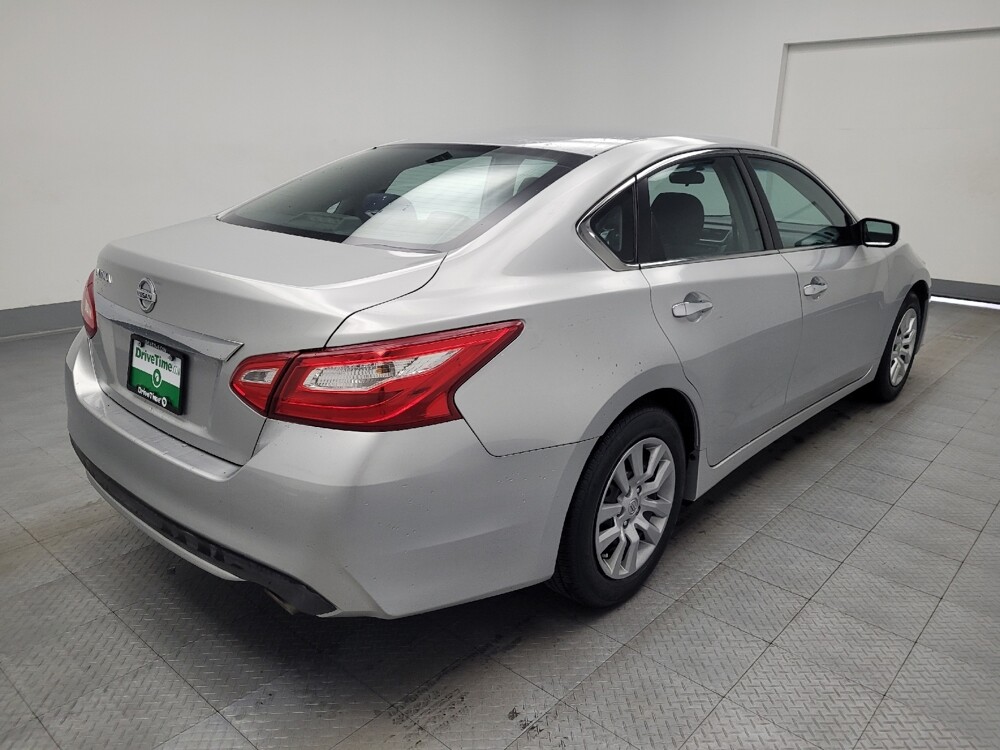 2016 Nissan Altima in Madison, TN 37115 - 18089962 9