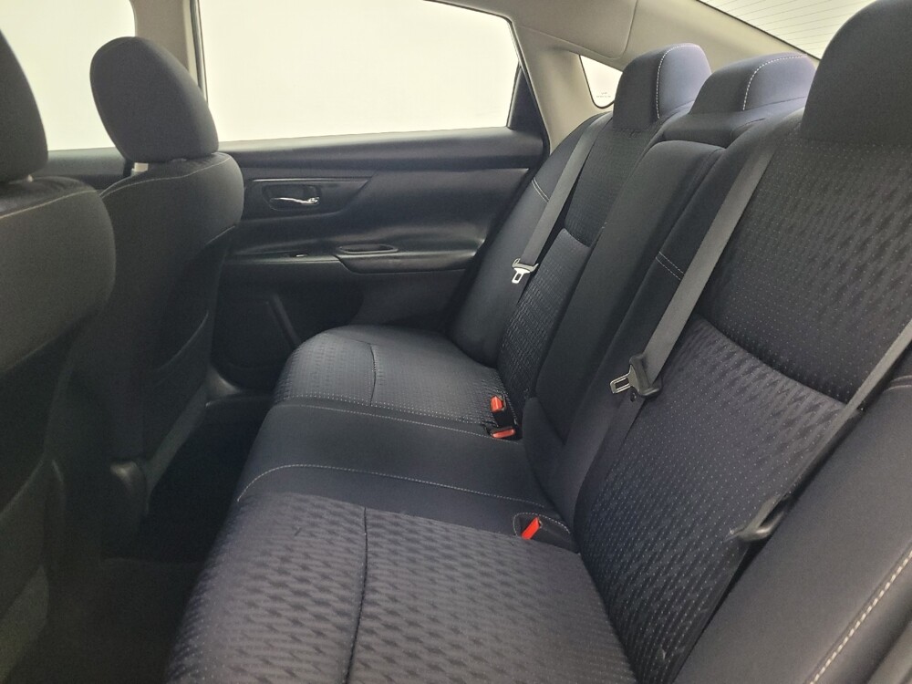 2016 Nissan Altima in Madison, TN 37115 - 18089962 18