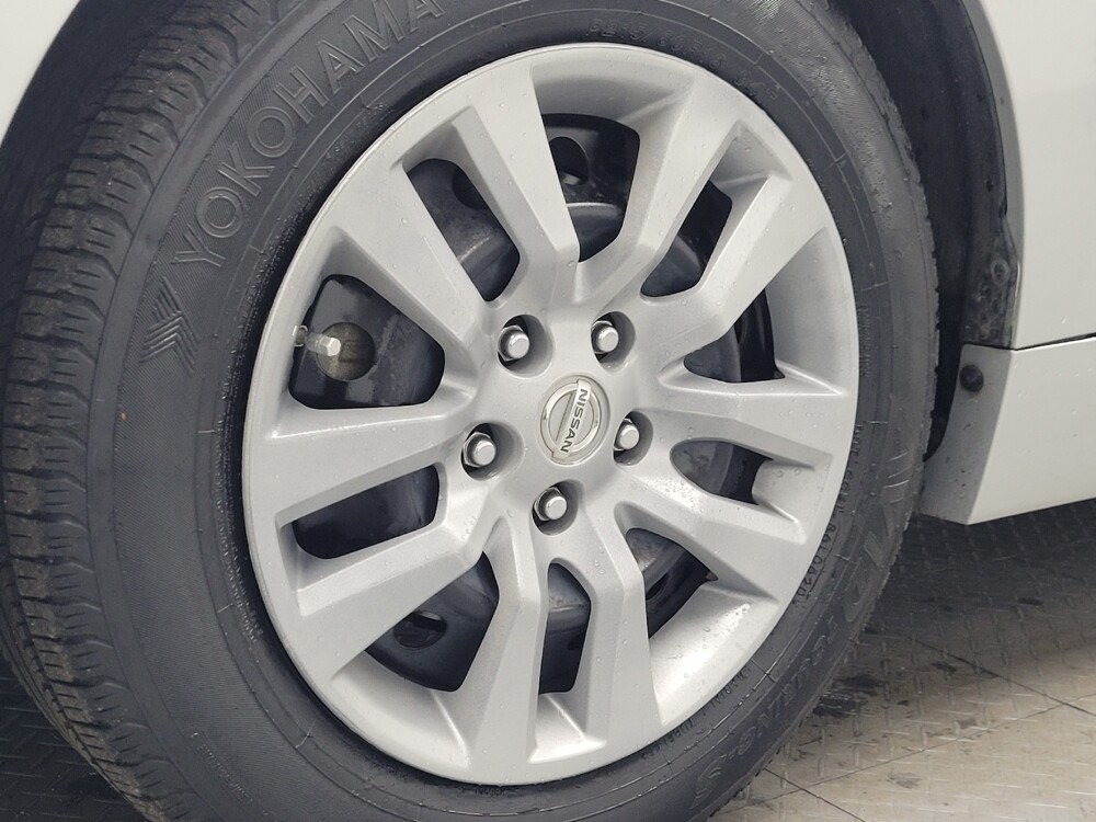 2016 Nissan Altima in Madison, TN 37115 - 18089962 31