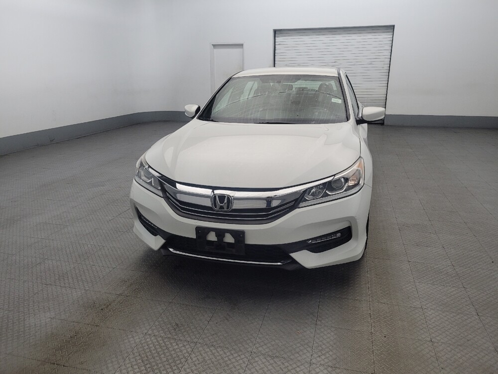 2017 Honda Accord in Allentown, PA 18103 - 18089965 15