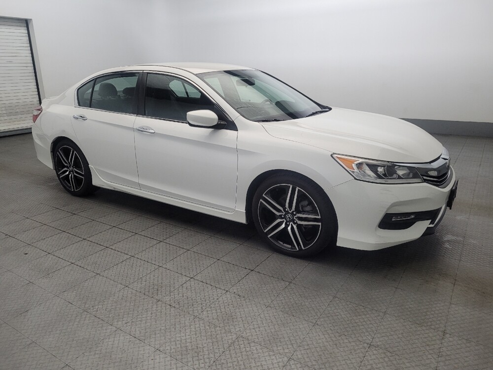 2017 Honda Accord in Allentown, PA 18103 - 18089965 11