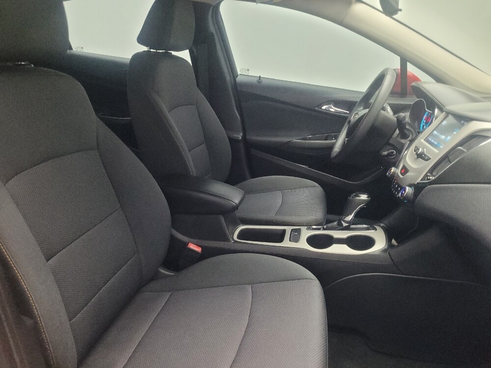 2018 Chevrolet Cruze in Pelham, AL 35124 - 18089966 21