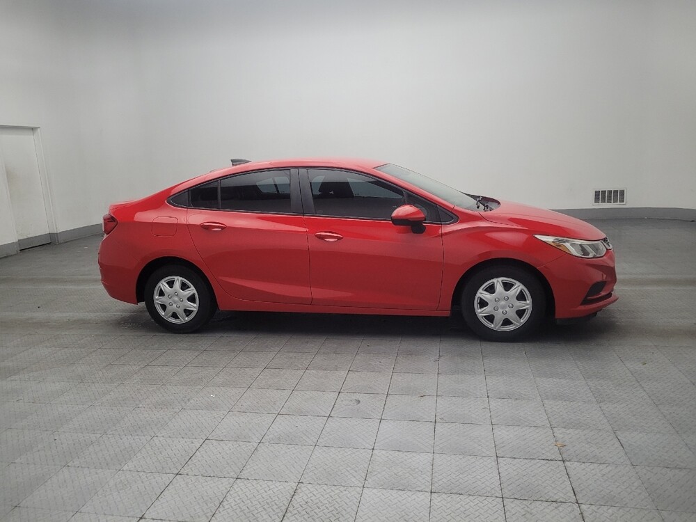 2018 Chevrolet Cruze in Pelham, AL 35124 - 18089966 11
