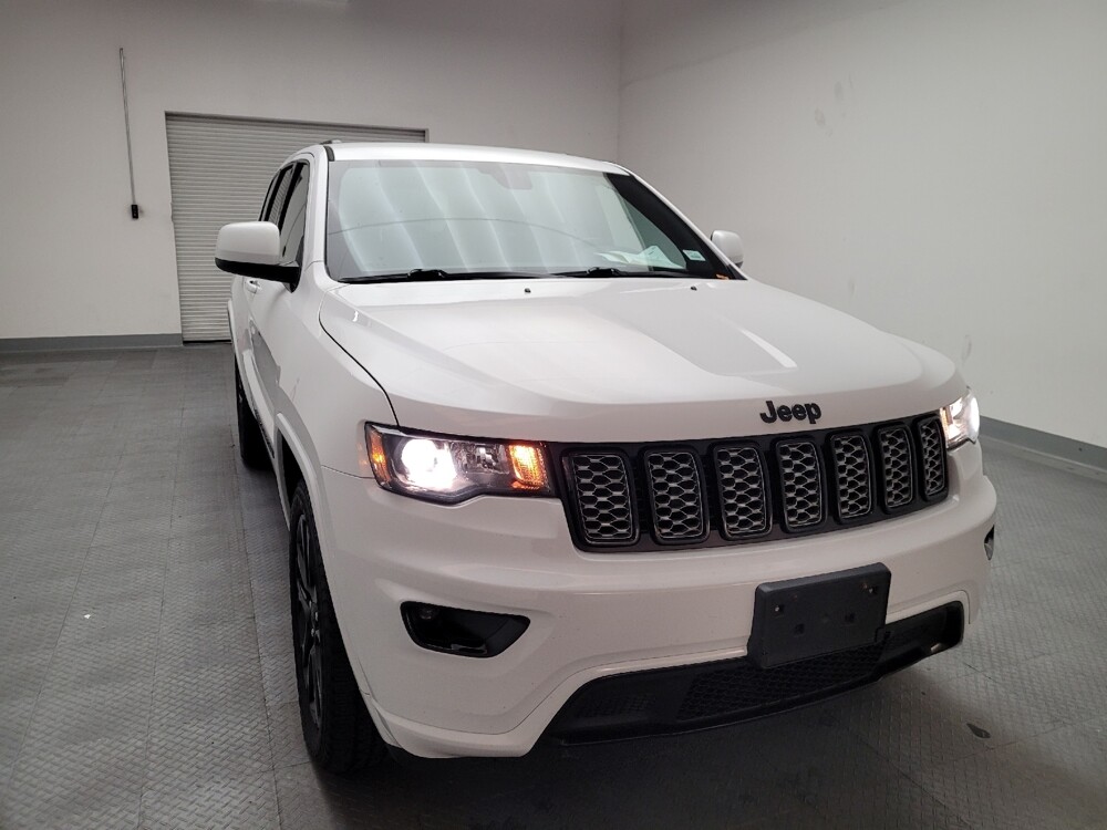 2018 Jeep Grand Cherokee in Sacramento, CA 95821 - 18089981 14