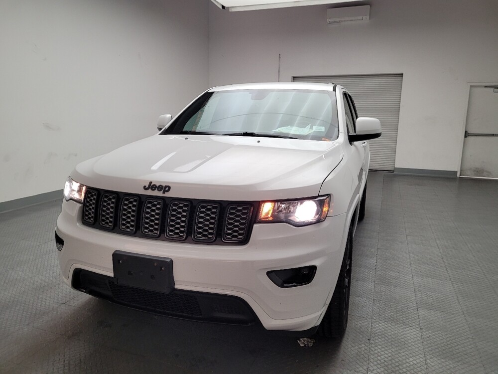2018 Jeep Grand Cherokee in Sacramento, CA 95821 - 18089981 15