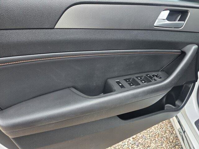 2015 Hyundai Sonata in Mesa, AZ 85212 - 18089991 46