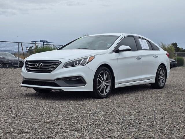 2015 Hyundai Sonata in Mesa, AZ 85212 - 18089991 68